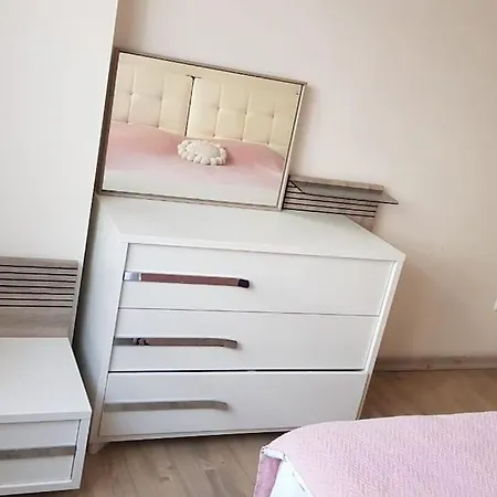 Daire Уютная И Просторная Квартира Рядом С Морем